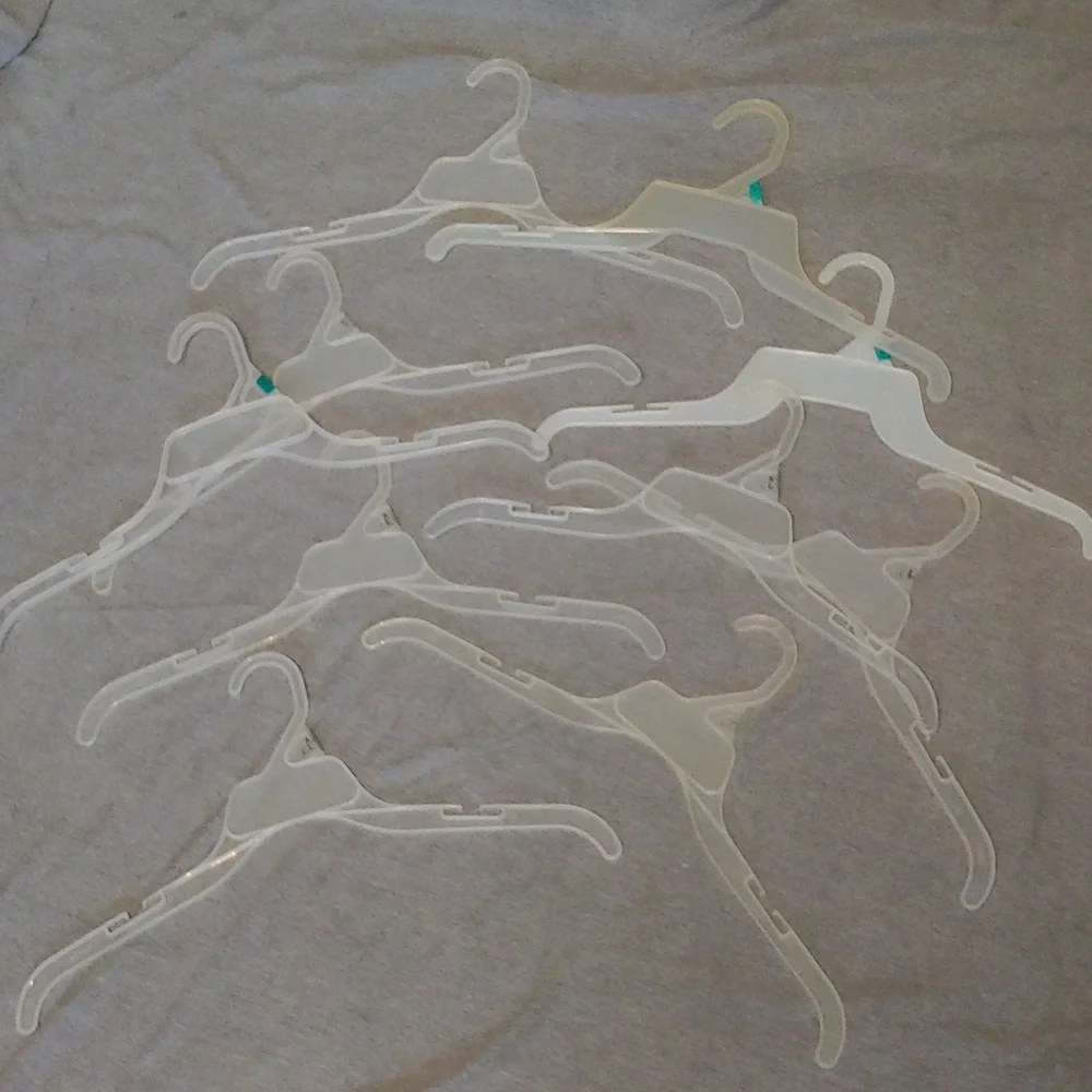 10 Clear Plastic Hangers
